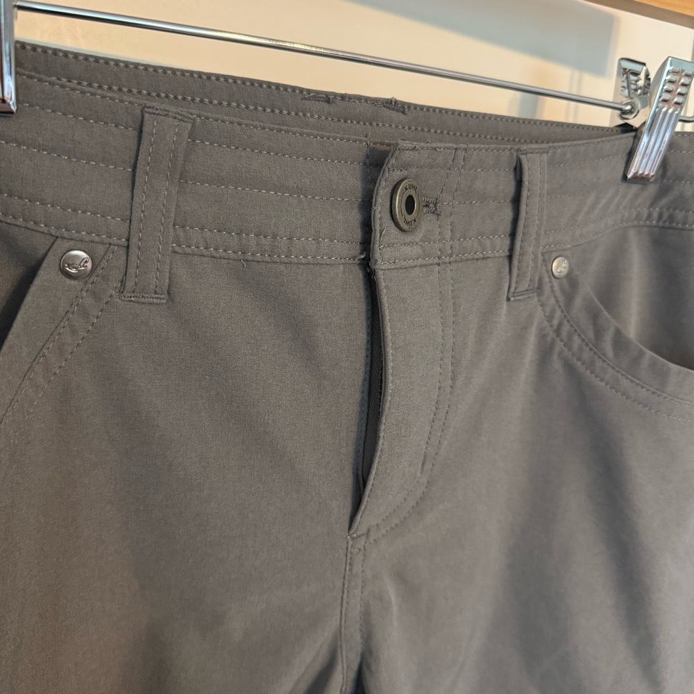 Kuhl Freeflex 10” Cargo Shorts Women gray hiking pockets grey long quick dry 8 - Picture 4 of 7